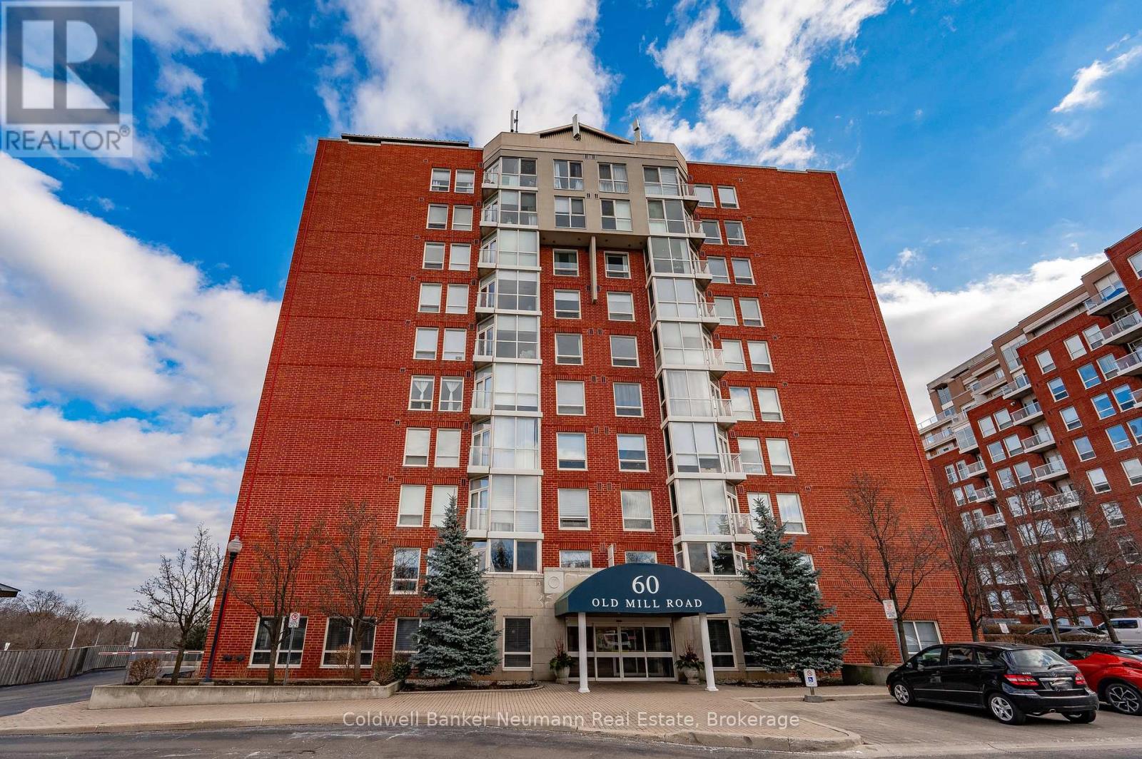 409 - 60 Old Mill Road, Oakville, Ontario  L6J 7V9 - Photo 17 - W12214446