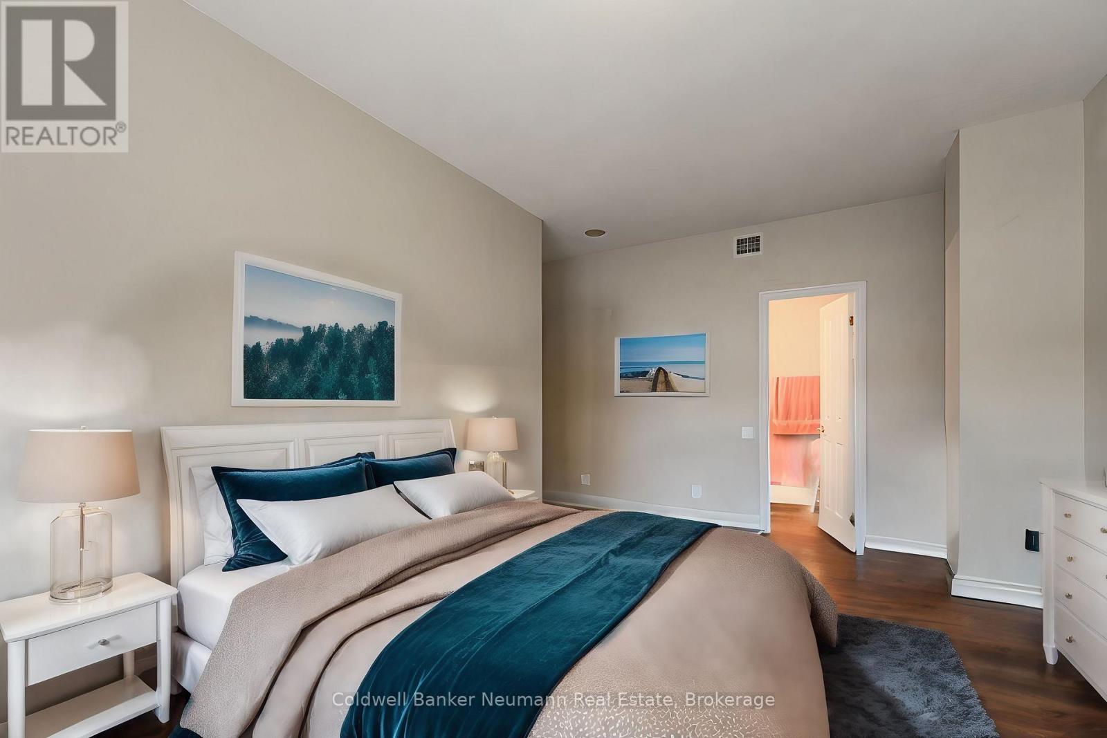 409 - 60 Old Mill Road, Oakville, Ontario  L6J 7V9 - Photo 6 - W12214446