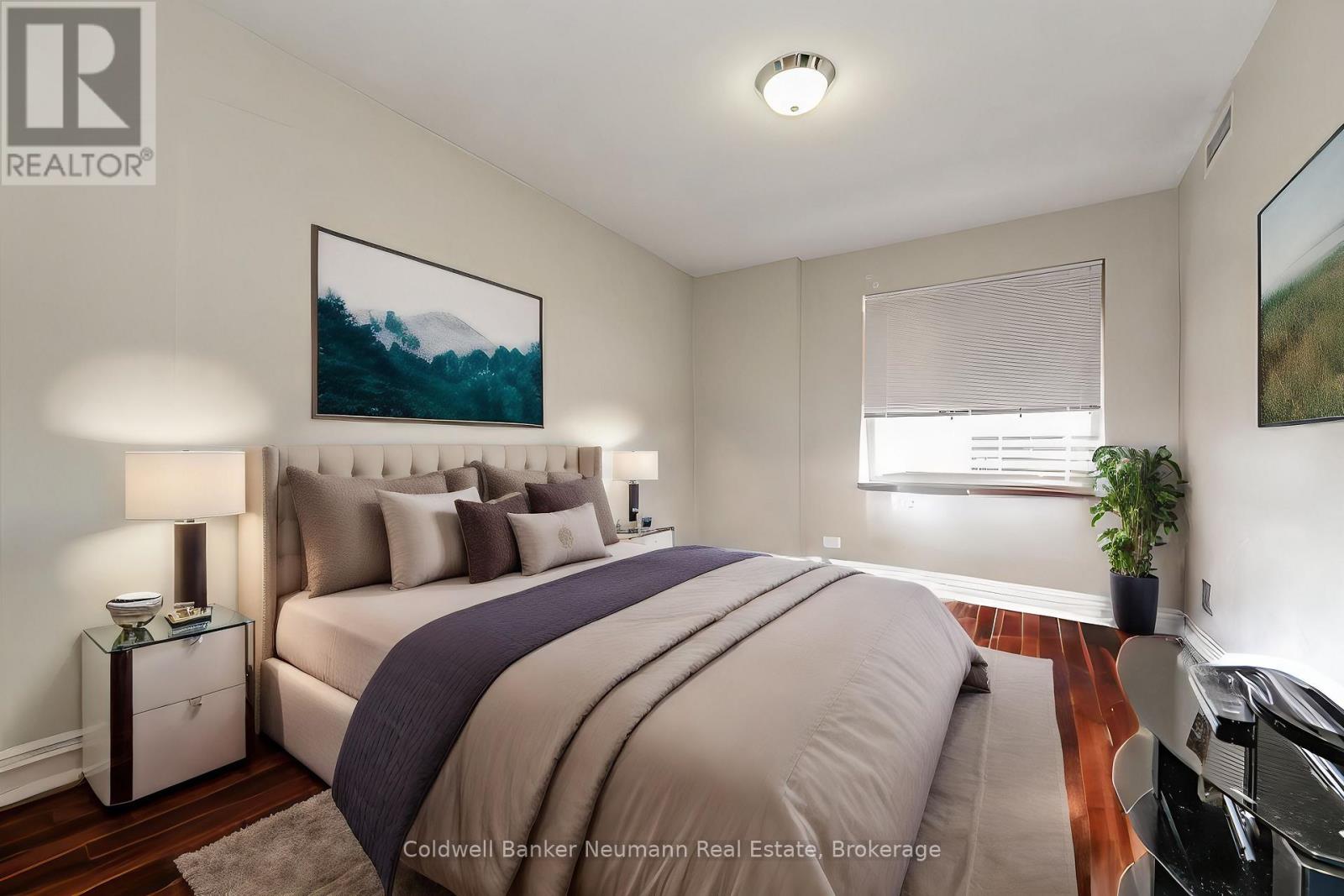 409 - 60 Old Mill Road, Oakville, Ontario  L6J 7V9 - Photo 7 - W12214446