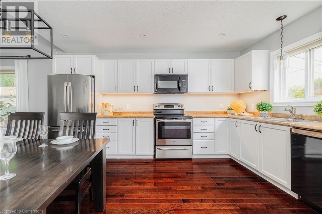 335 John Rosa Street E, Listowel, Ontario  N4W 0E3 - Photo 6 - 40740323