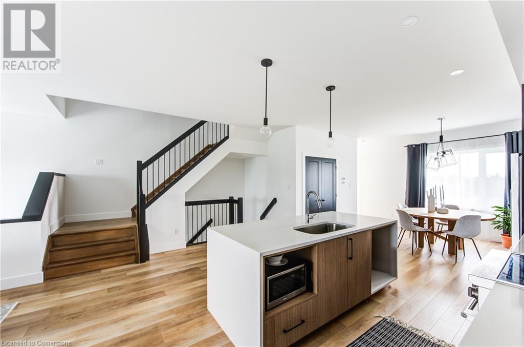 4222 Lismer Lane Unit# 14, London, Ontario  N6L 0H7 - Photo 13 - 40727940