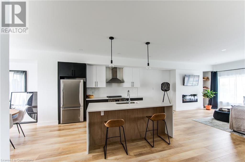 4222 Lismer Lane Unit# 14, London, Ontario  N6L 0H7 - Photo 8 - 40727940