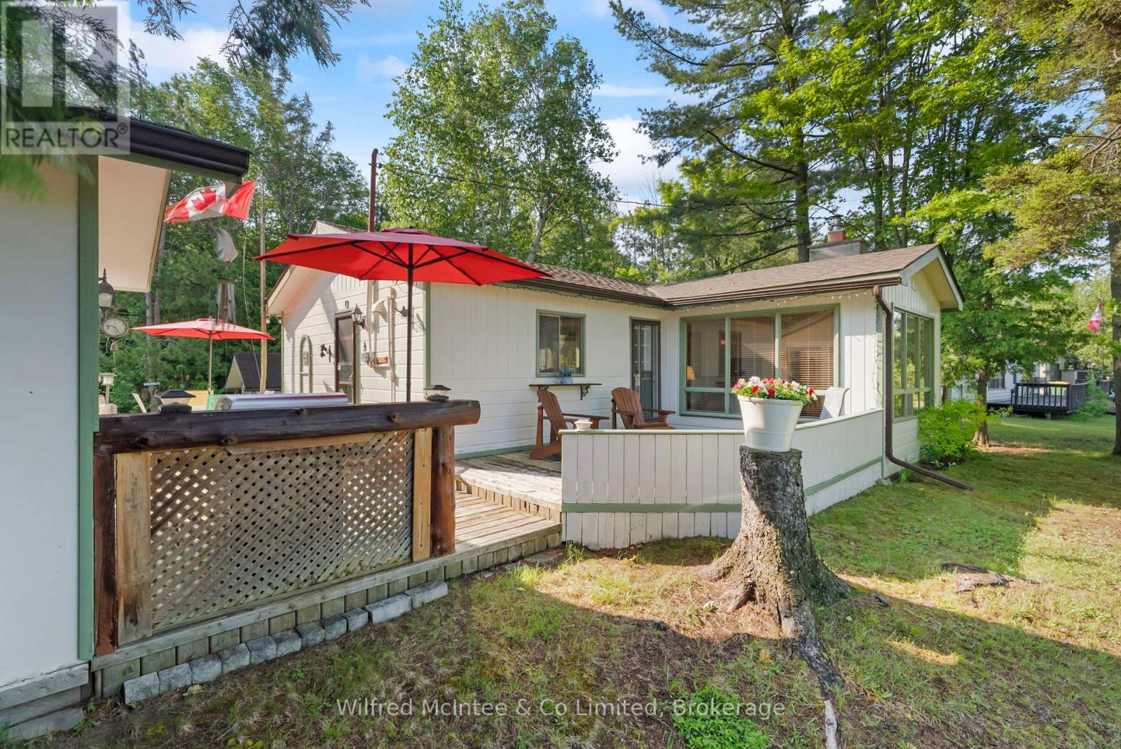 1153 2nd Avenue S, Native Leased Lands, Ontario  N0H 2G0 - Photo 12 - X12214884