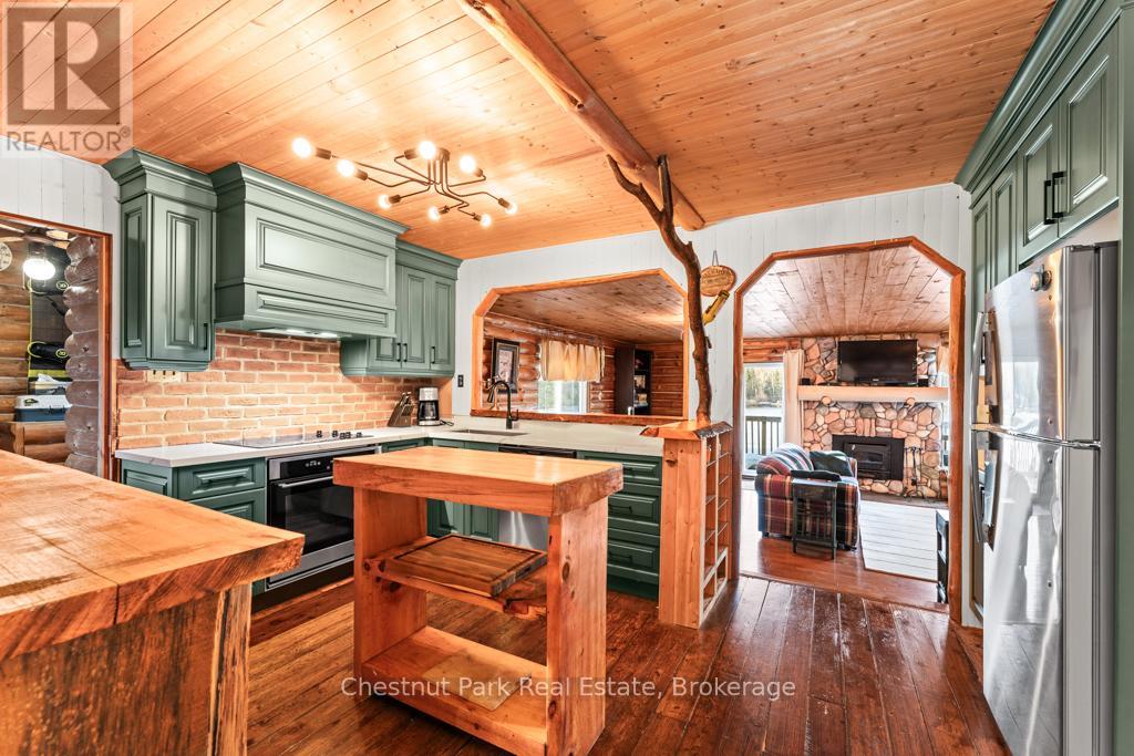 893 Relative Road, Armour, Ontario  P0A 1C0 - Photo 11 - X12214949