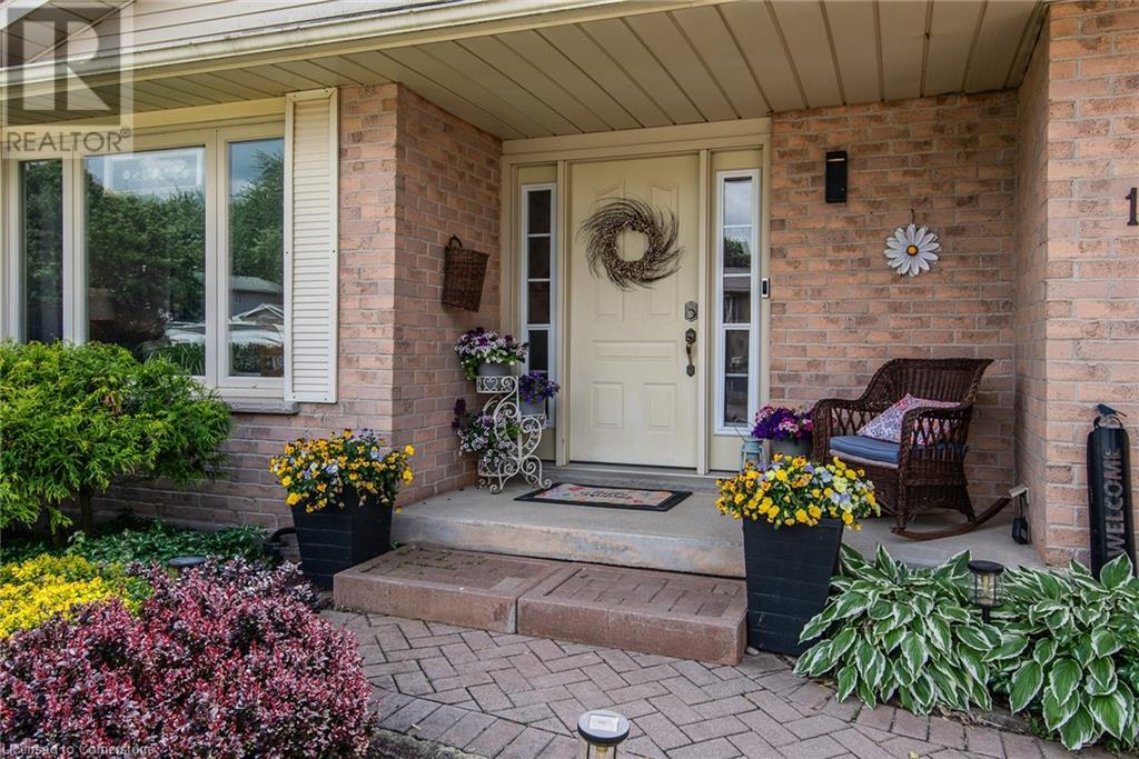 19 Eagle Drive, Elmira, Ontario  N3B 3J1 - Photo 5 - 40732338