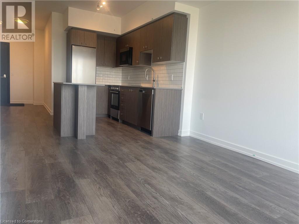 15 Wellington Street S Unit# 1011, Kitchener, Ontario  N2G 0E3 - Photo 3 - 40728515