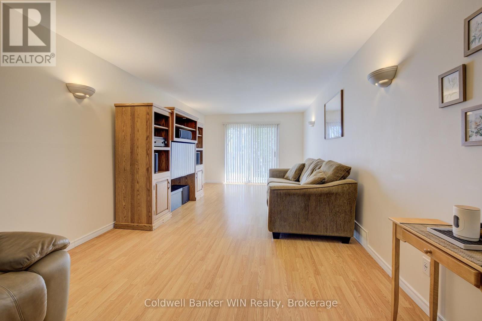 175 Smith Street, Wellington North, Ontario  N0G 1A0 - Photo 14 - X12214988