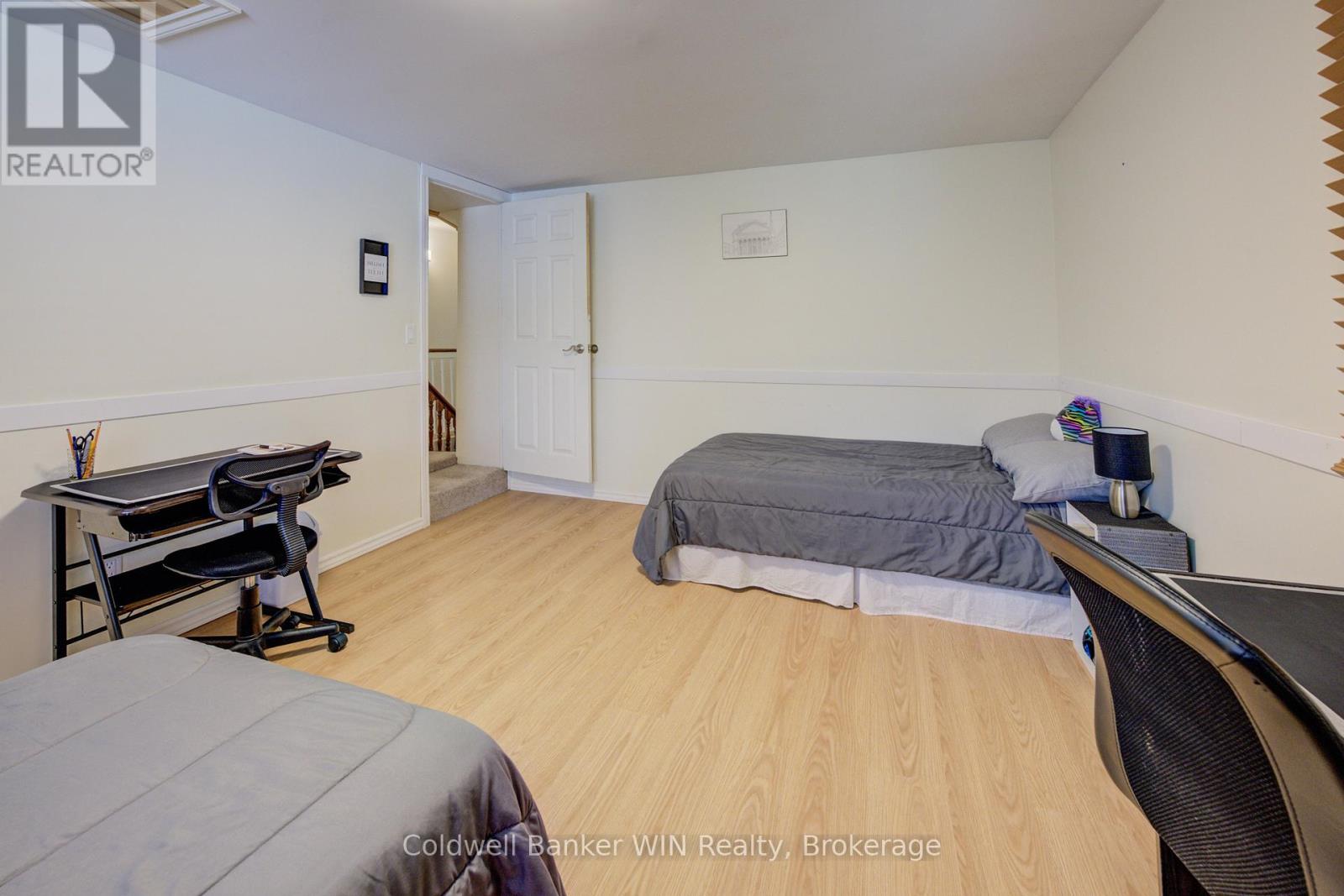 175 Smith Street, Wellington North, Ontario  N0G 1A0 - Photo 29 - X12214988