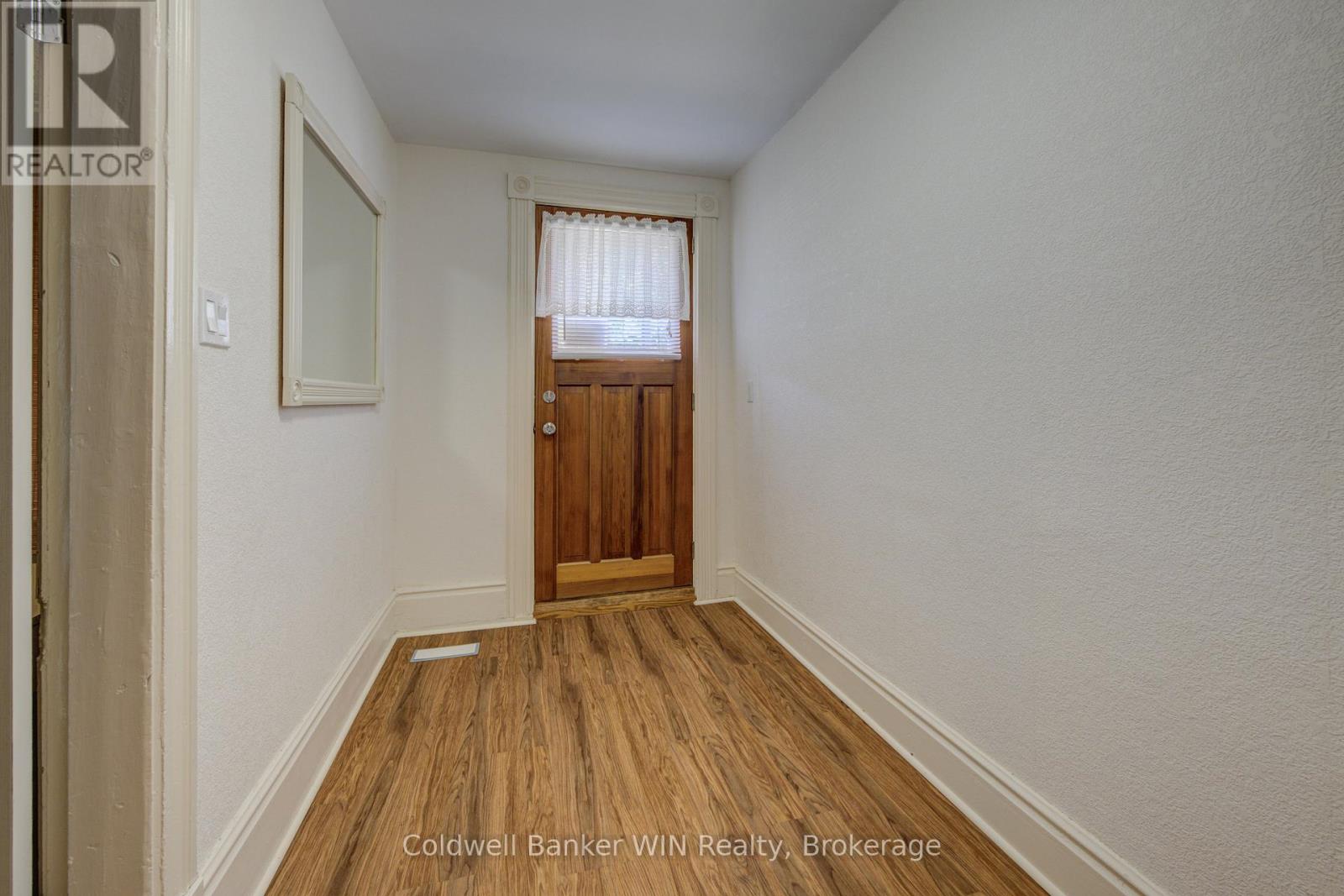 175 Smith Street, Wellington North, Ontario  N0G 1A0 - Photo 5 - X12214988