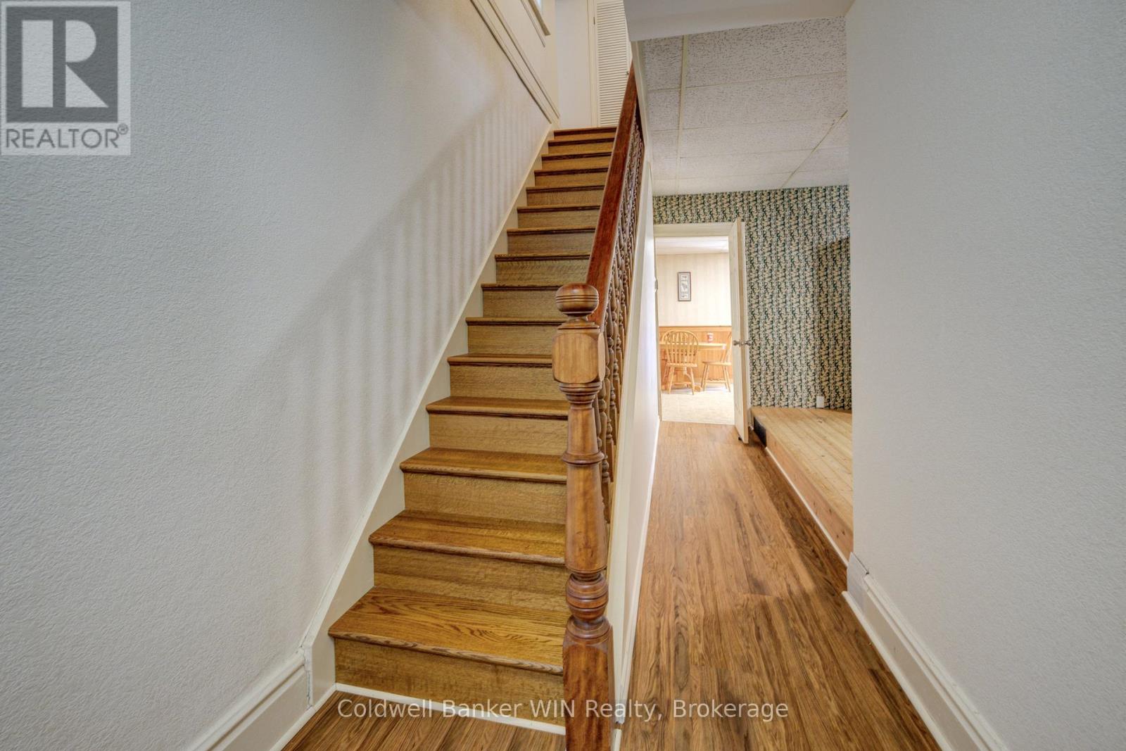 175 Smith Street, Wellington North, Ontario  N0G 1A0 - Photo 6 - X12214988