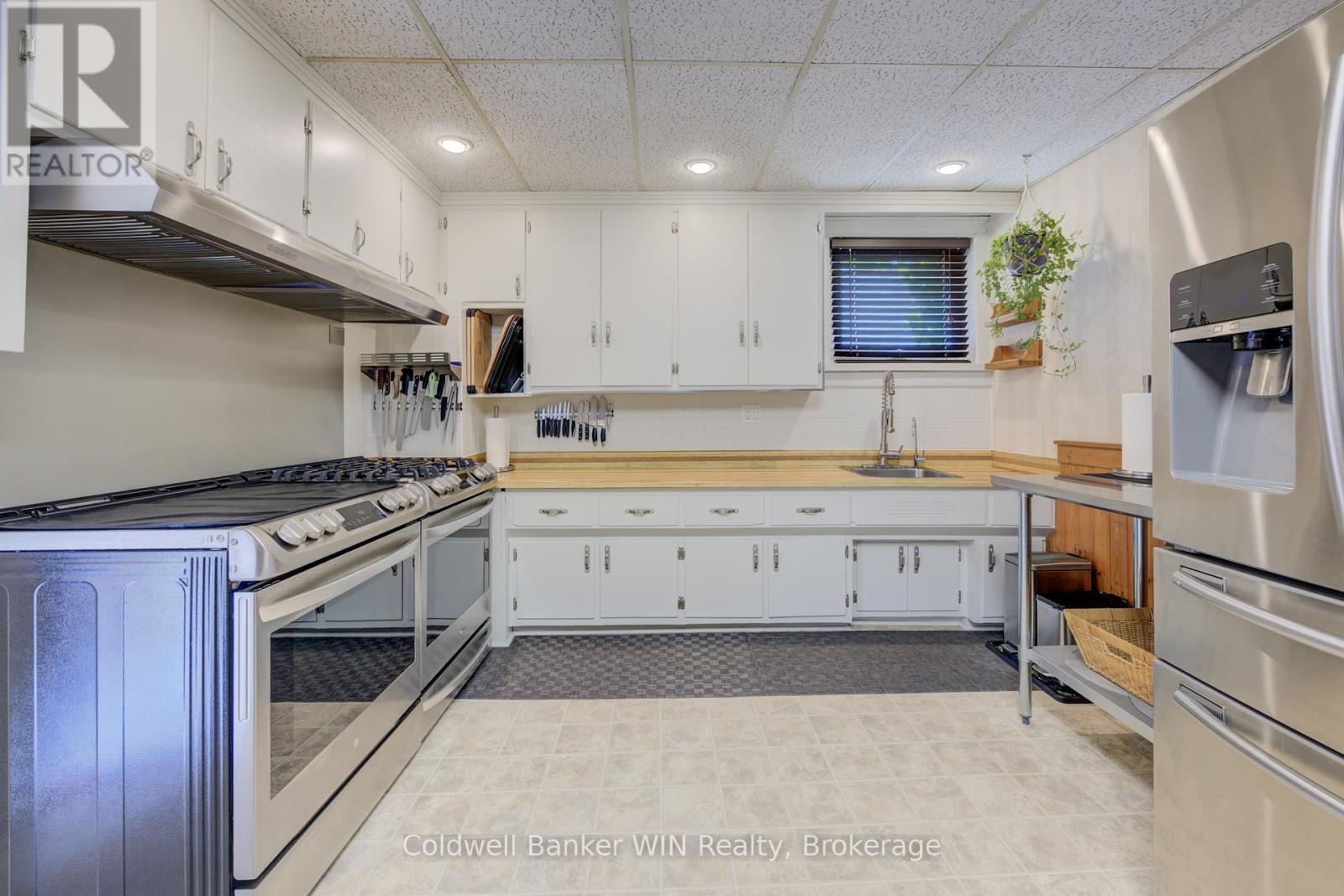 175 Smith Street, Wellington North, Ontario  N0G 1A0 - Photo 7 - X12214988