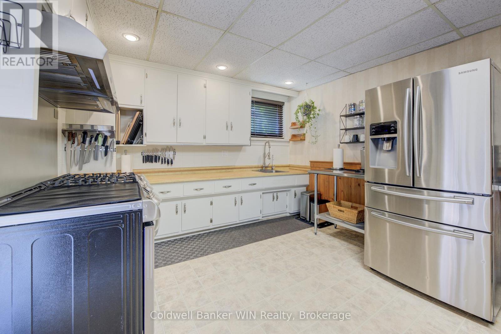 175 Smith Street, Wellington North, Ontario  N0G 1A0 - Photo 8 - X12214988