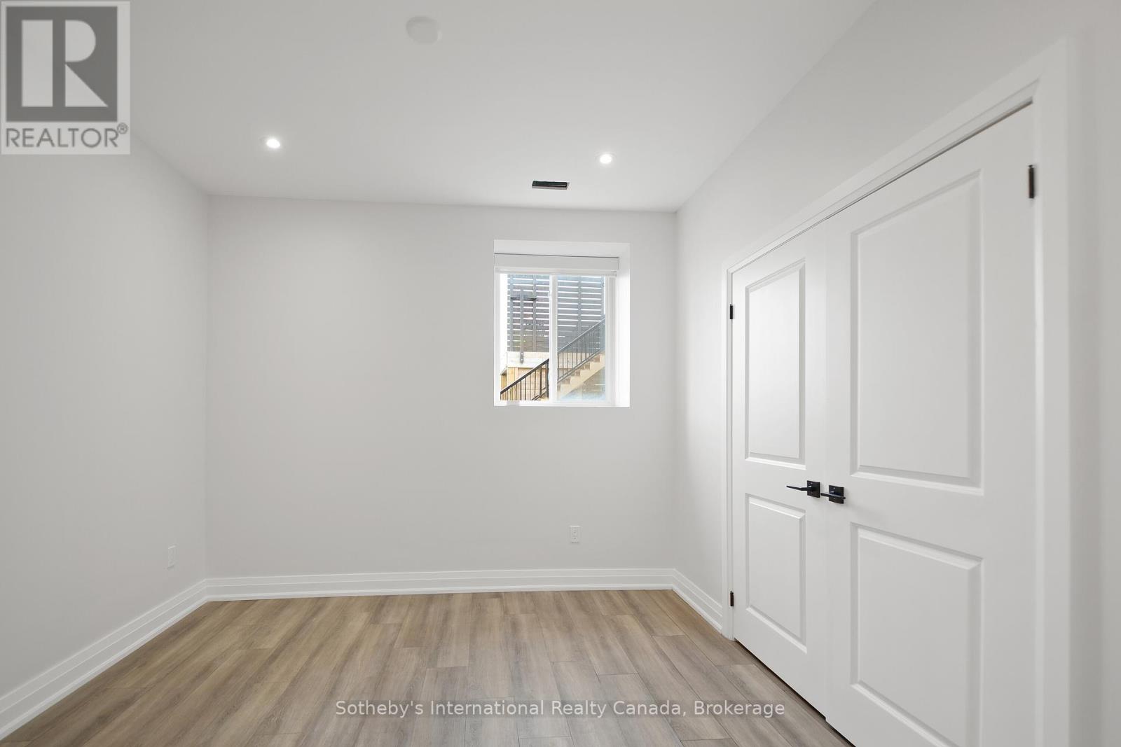 101 Sladden Court, Blue Mountains, Ontario  N0H 2P0 - Photo 27 - X12215259