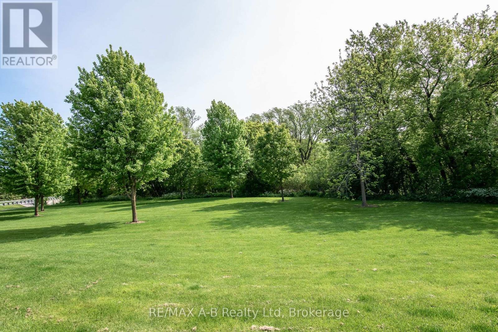 202 - 400 Romeo Street N, Stratford, Ontario  N5A 0A2 - Photo 39 - X12215346