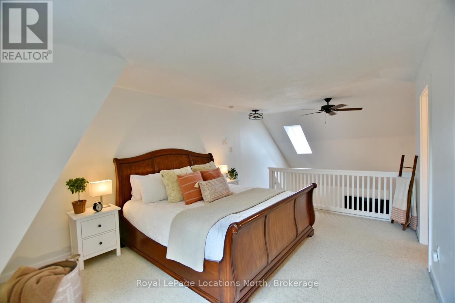 207 Escarpment Crescent, Collingwood, Ontario  L9Y 5B4 - Photo 39 - S12215458