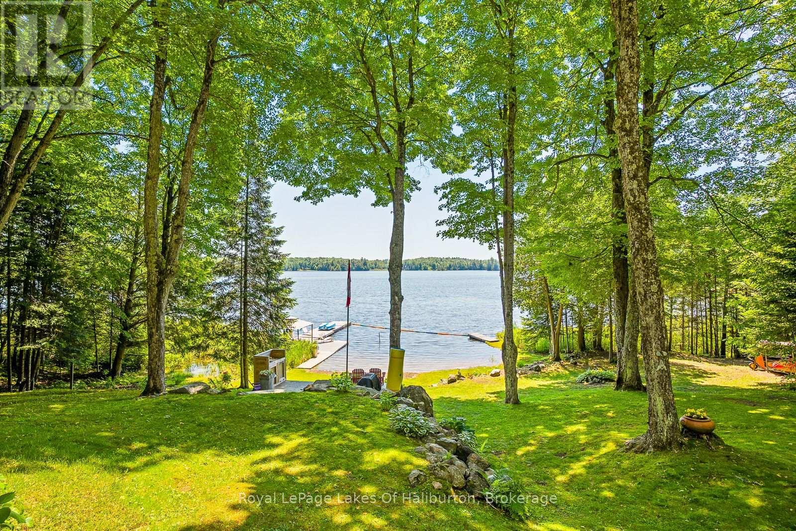 1047 Balmoral Lane, Highlands East, Ontario  K0M 1R0 - Photo 11 - X12215493