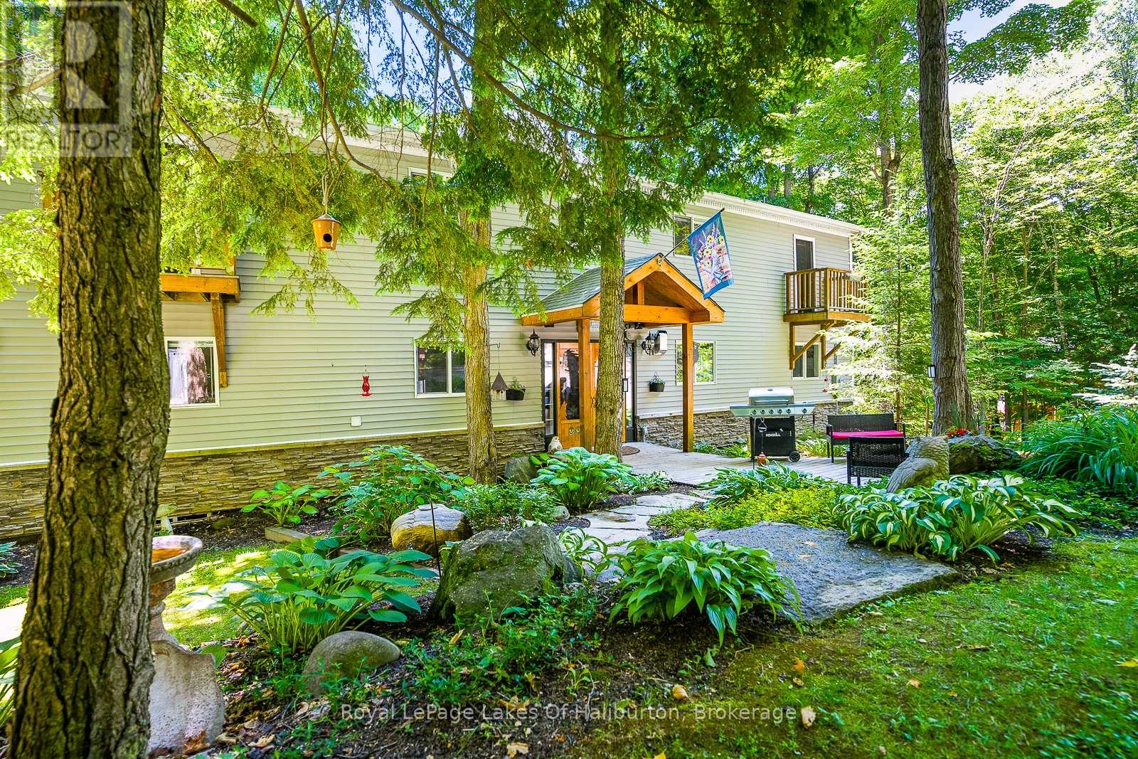 1047 Balmoral Lane, Highlands East, Ontario  K0M 1R0 - Photo 47 - X12215493