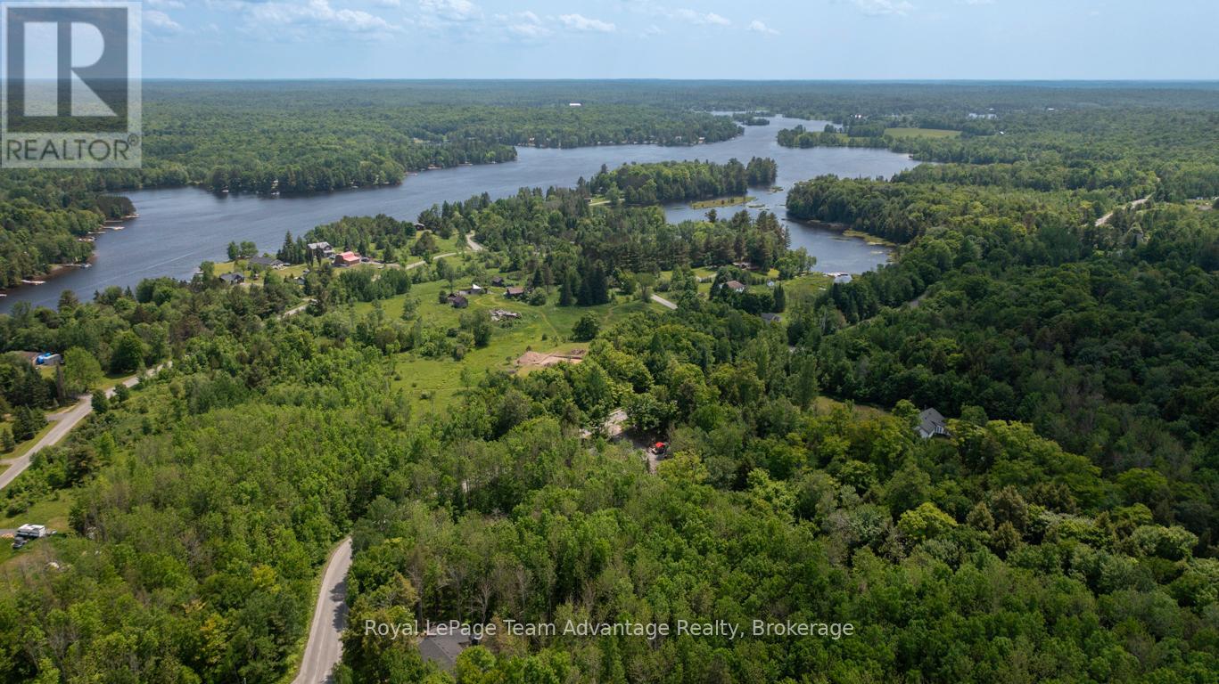 40 Sunnyshore Park Drive, Mckellar, Ontario  P2A 0B5 - Photo 10 - X12215501