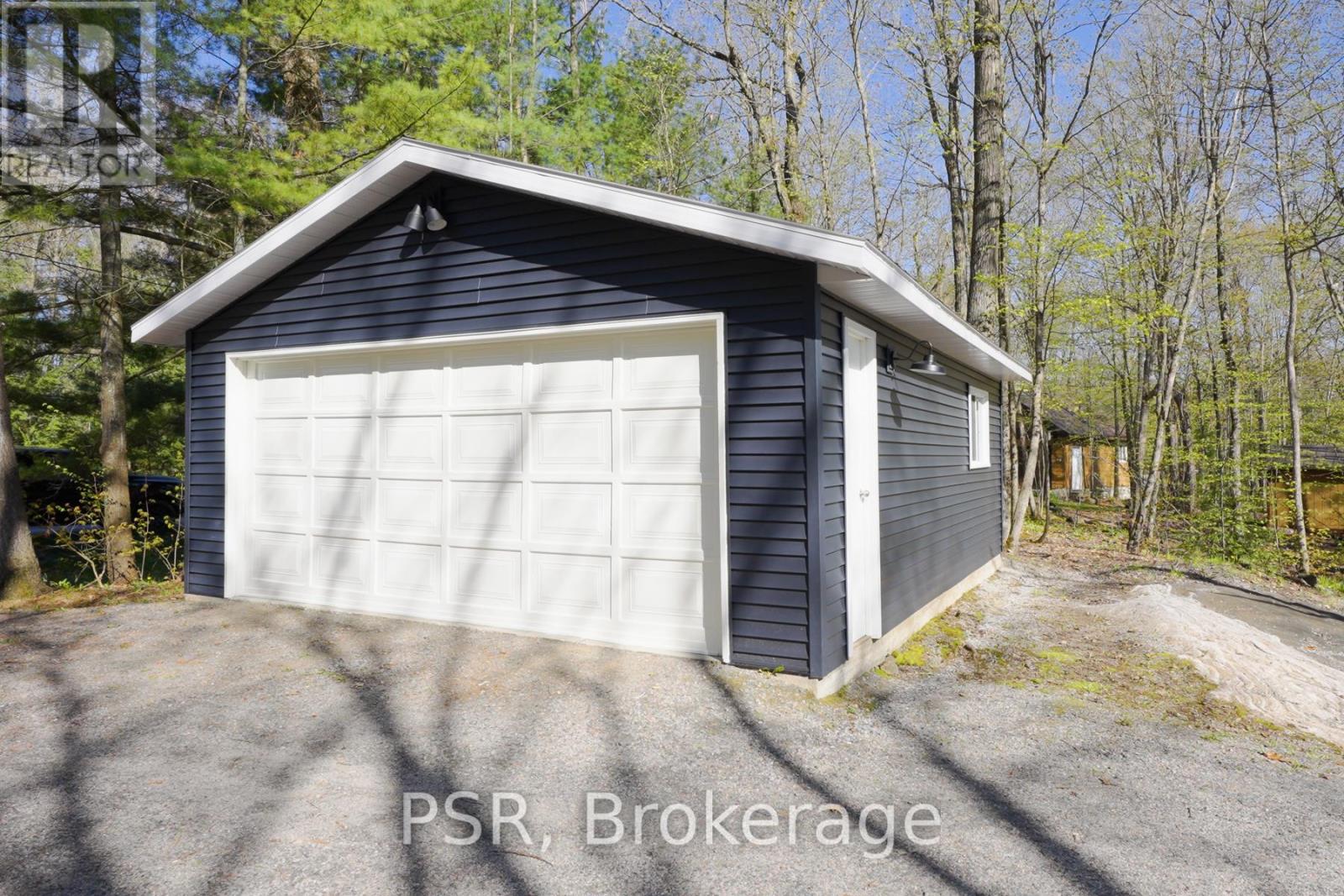 281 Stewart Lake Road, Georgian Bay, Ontario  P0C 1H0 - Photo 36 - X12215577