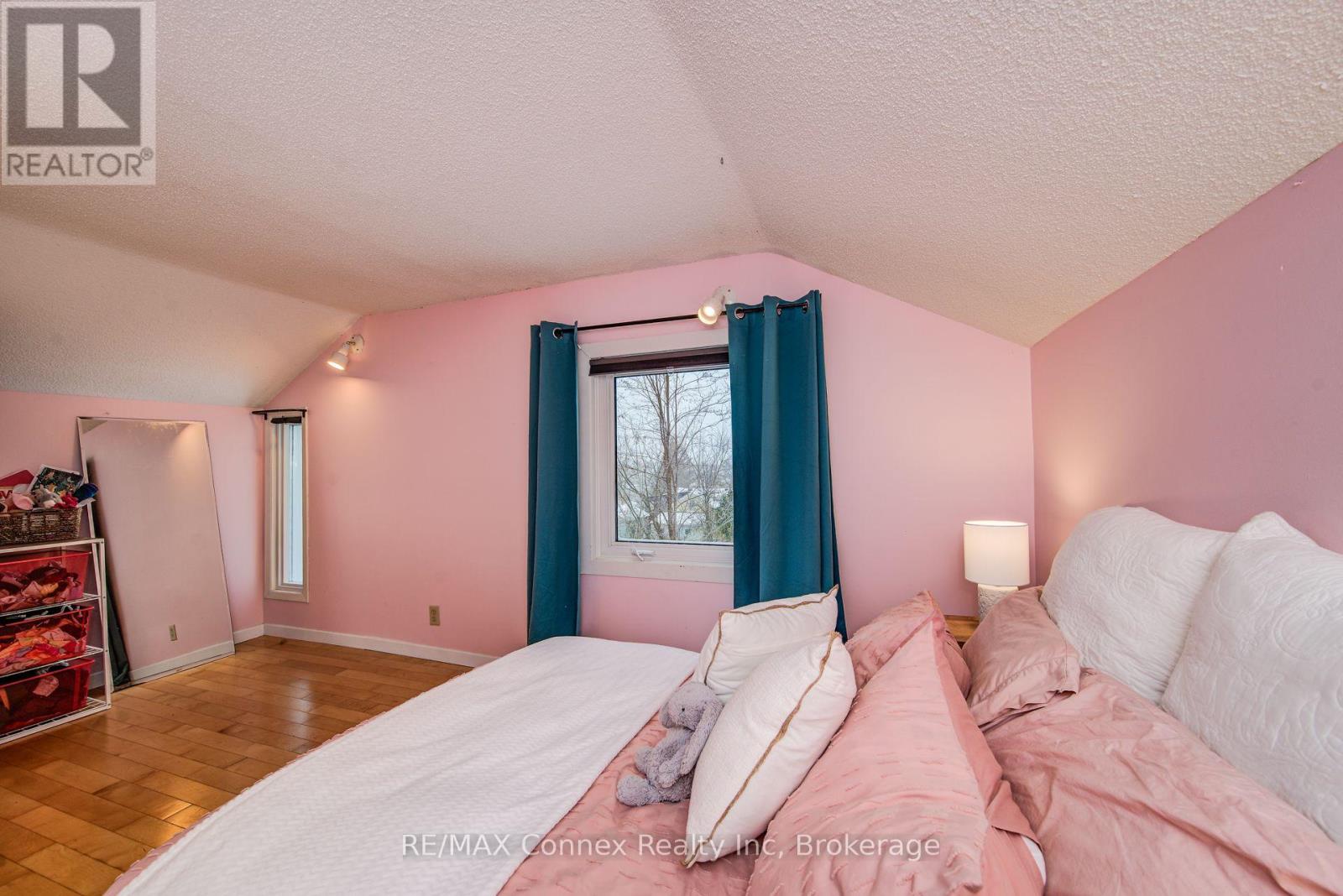 20 Havelock Street, Guelph, Ontario  N1E 4G5 - Photo 25 - X12215622