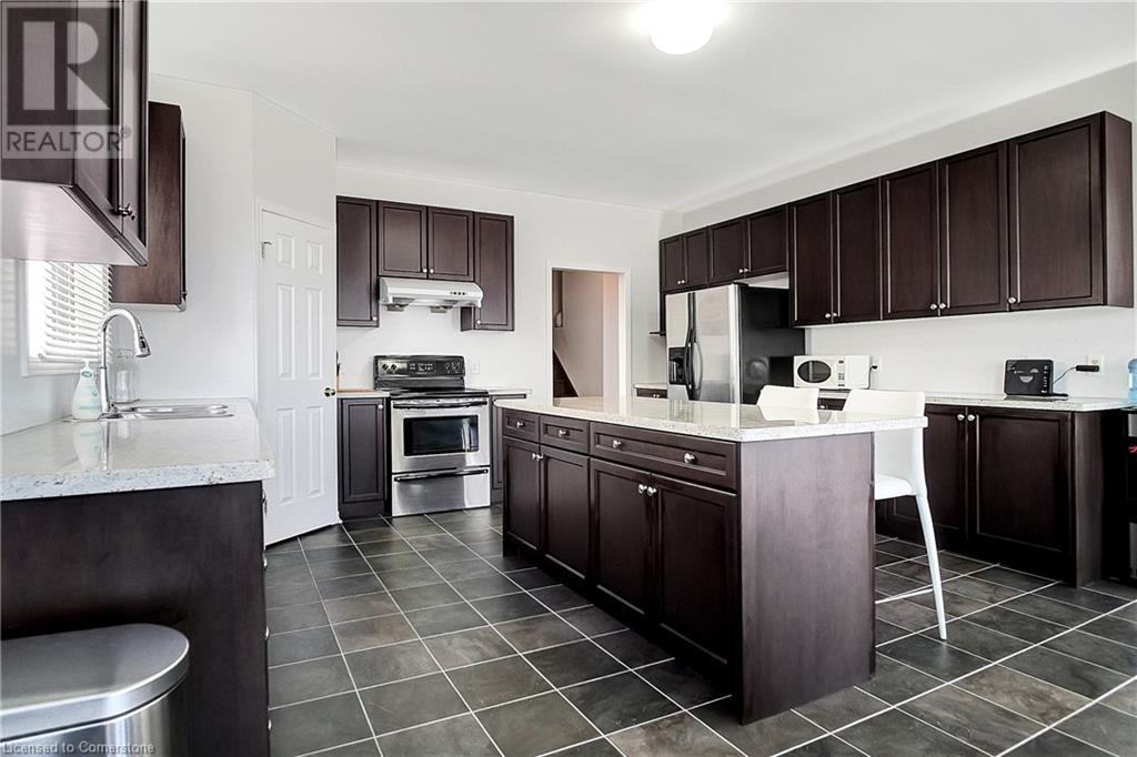 320 Robert Ferrie Drive, Kitchener, Ontario  N2P 2X7 - Photo 14 - 40740198