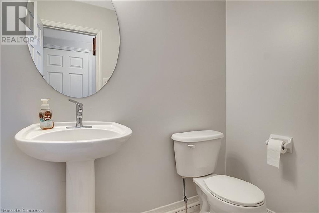 320 Robert Ferrie Drive, Kitchener, Ontario  N2P 2X7 - Photo 20 - 40740198