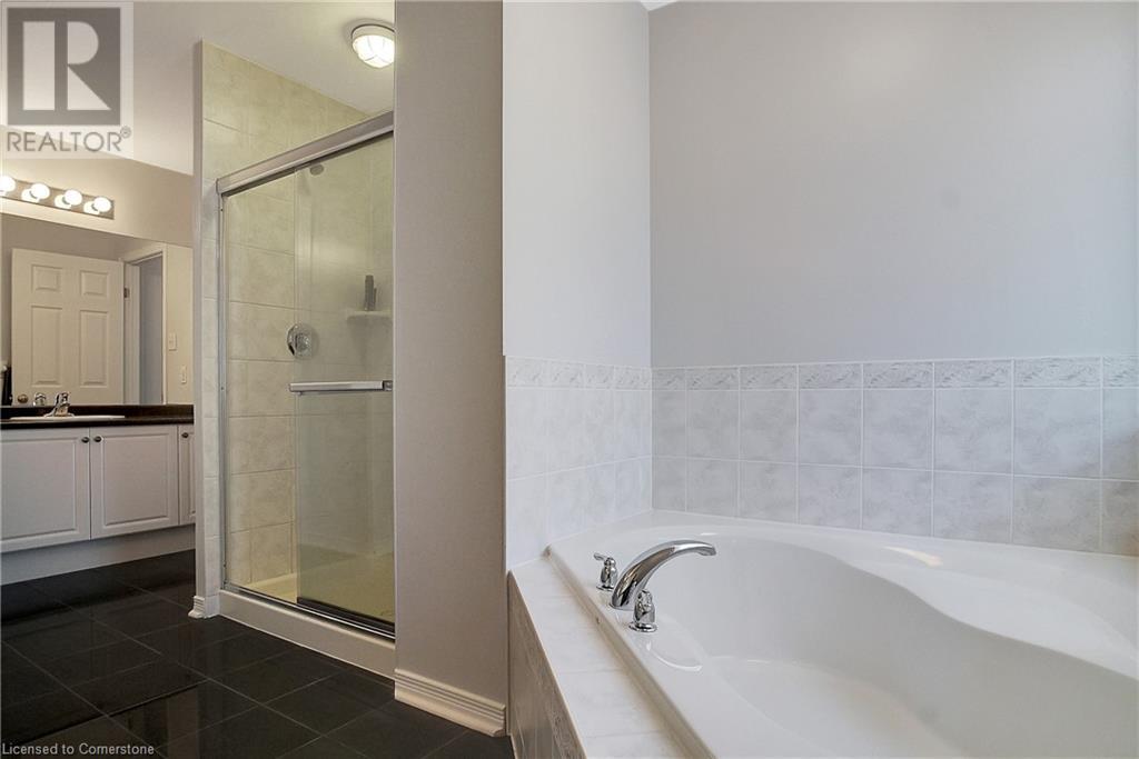 320 Robert Ferrie Drive, Kitchener, Ontario  N2P 2X7 - Photo 25 - 40740198
