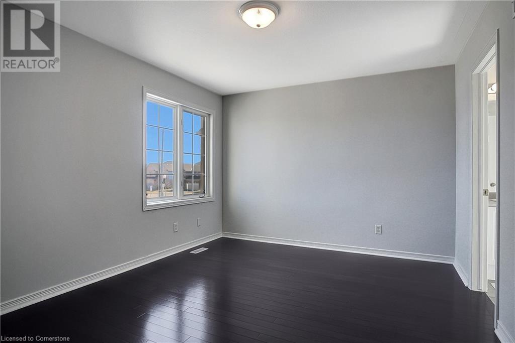 320 Robert Ferrie Drive, Kitchener, Ontario  N2P 2X7 - Photo 30 - 40740198