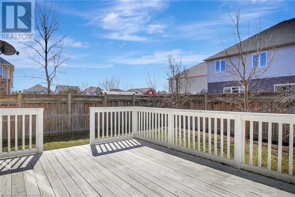 320 Robert Ferrie Drive, Kitchener, Ontario  N2P 2X7 - Photo 36 - 40740198