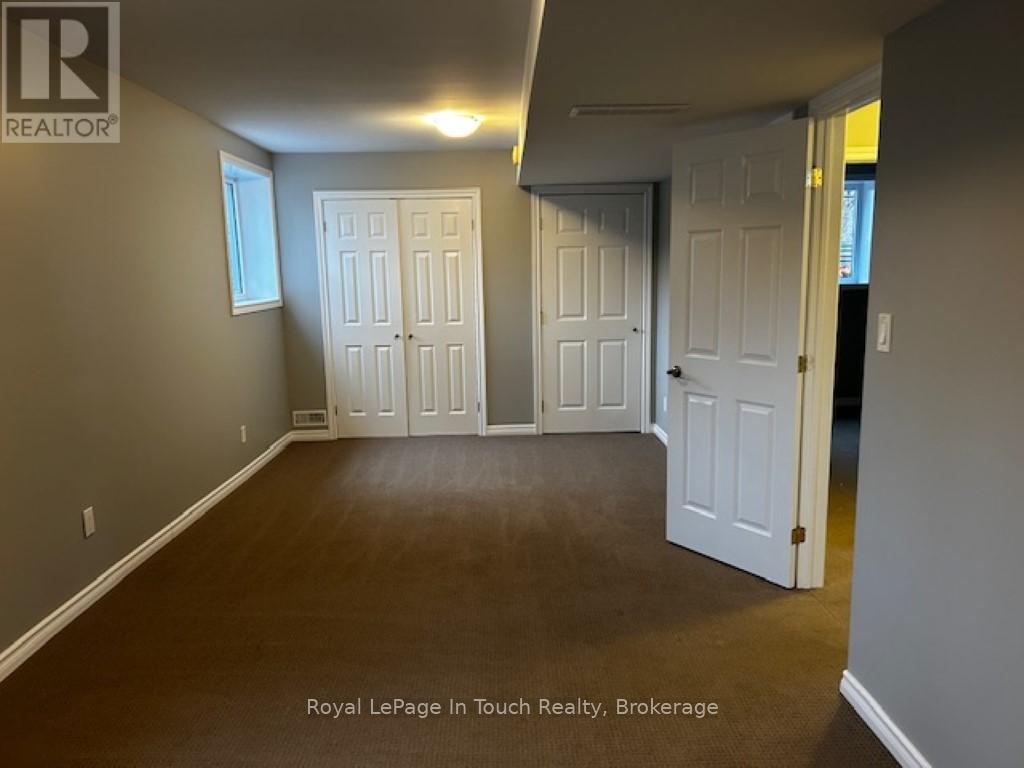 Lower - 687 Montreal Street, Midland, Ontario  L4R 1G5 - Photo 10 - S12215704