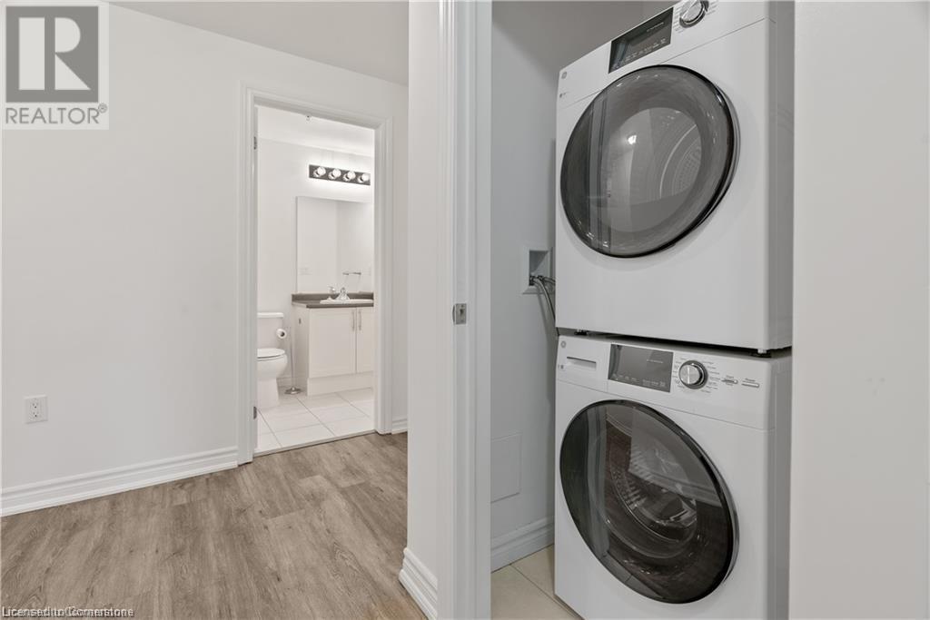 427 Aberdeen Avenue Unit# 102, Hamilton, Ontario  L8P 2S4 - Photo 14 - 40740379