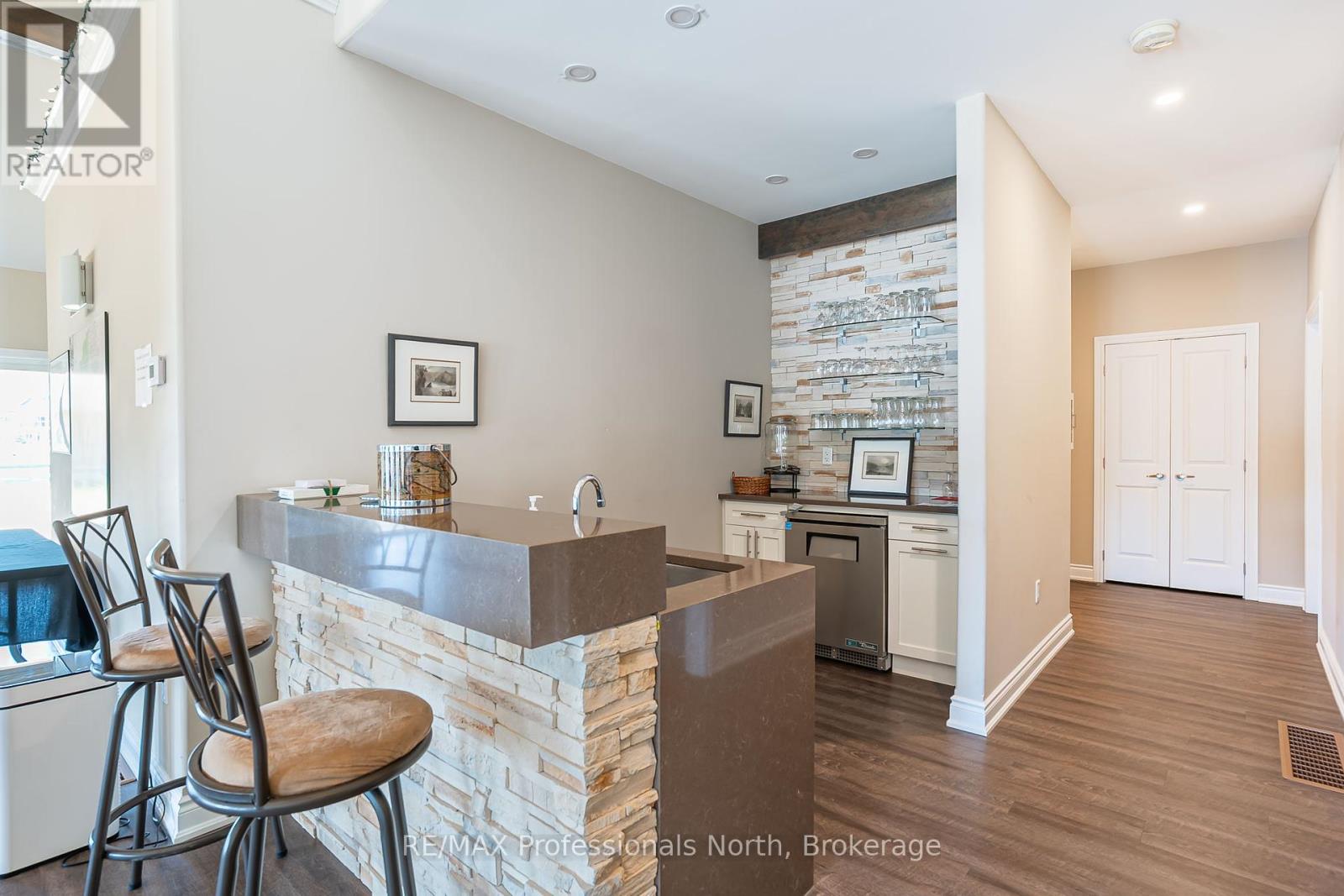 13 - 68 Webb Circle, Dysart Et Al, Ontario  K0M 1S0 - Photo 40 - X12215751