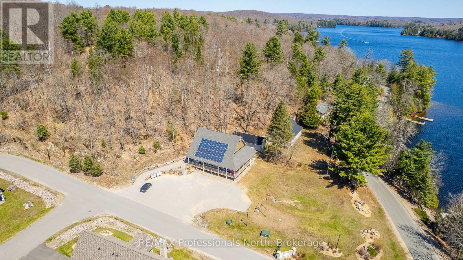 13 - 68 Webb Circle, Dysart Et Al, Ontario  K0M 1S0 - Photo 45 - X12215751
