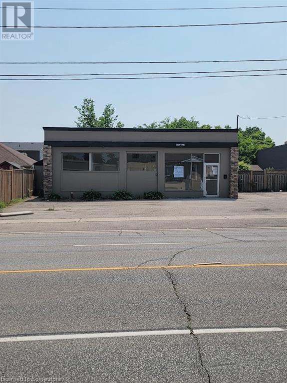 100 CHARING CROSS Street, Brantford, Ontario