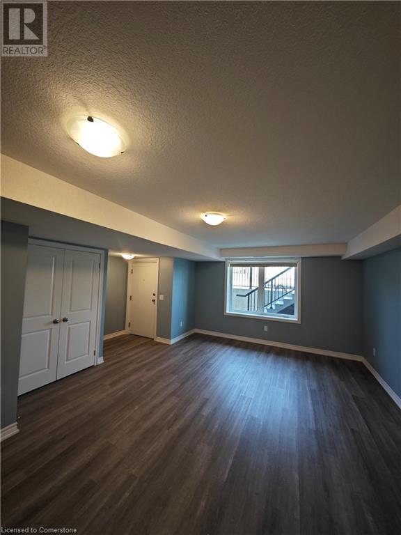 243 Chapel Hill Drive, Kitchener, Ontario  N2R 1N3 - Photo 3 - 40740335