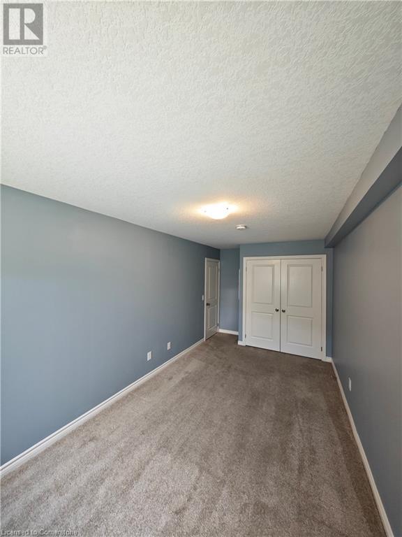 243 Chapel Hill Drive, Kitchener, Ontario  N2R 1N3 - Photo 9 - 40740335