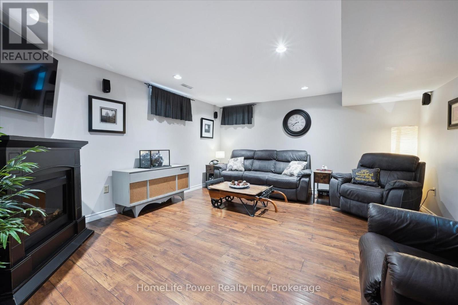 43 Hill Trail, Guelph, Ontario  N1E 7C5 - Photo 27 - X12215878