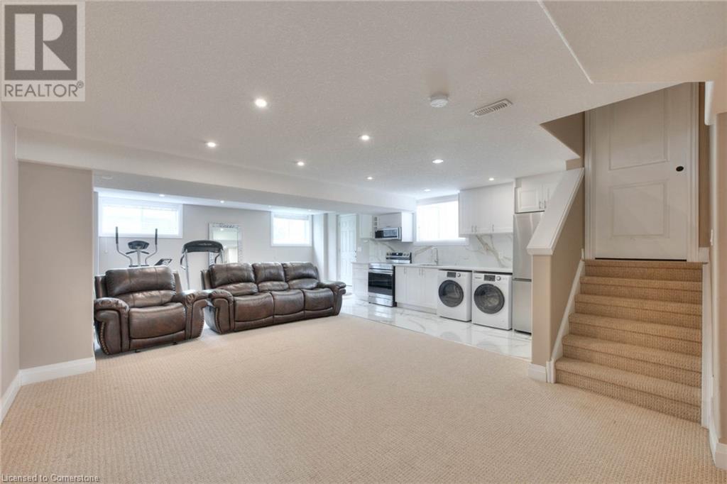 556 NETHERWOOD Crescent Unit# LOWER, Kitchener, Ontario