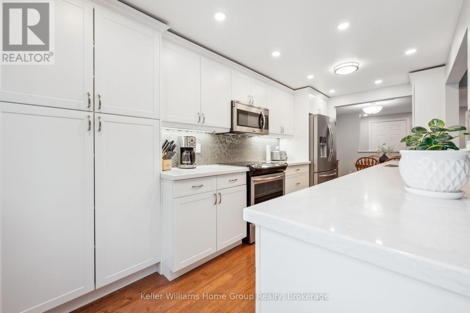 375 Imperial Road S, Guelph, Ontario  N1K 1L3 - Photo 6 - X12216127