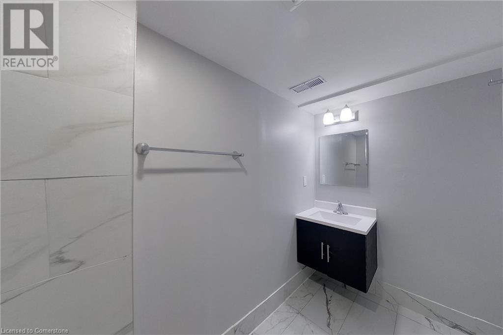 171 8 Avenue, Kitchener, Ontario  N2C 1S5 - Photo 42 - 40738828