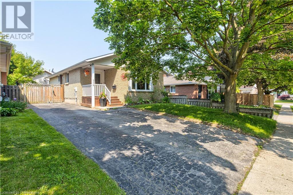 256 JOHANNA Drive, Cambridge, Ontario
