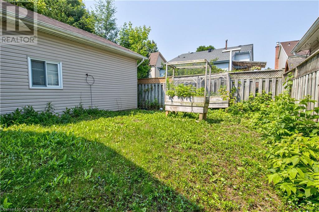 256 Johanna Drive, Cambridge, Ontario  N1S 4C6 - Photo 47 - 40739563