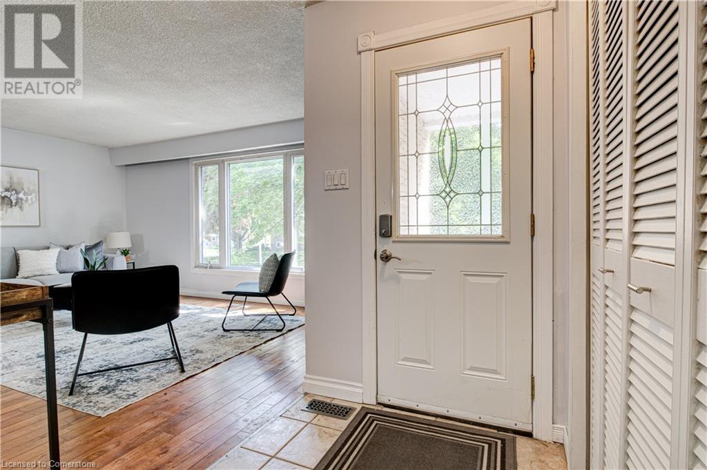 256 Johanna Drive, Cambridge, Ontario  N1S 4C6 - Photo 6 - 40739563