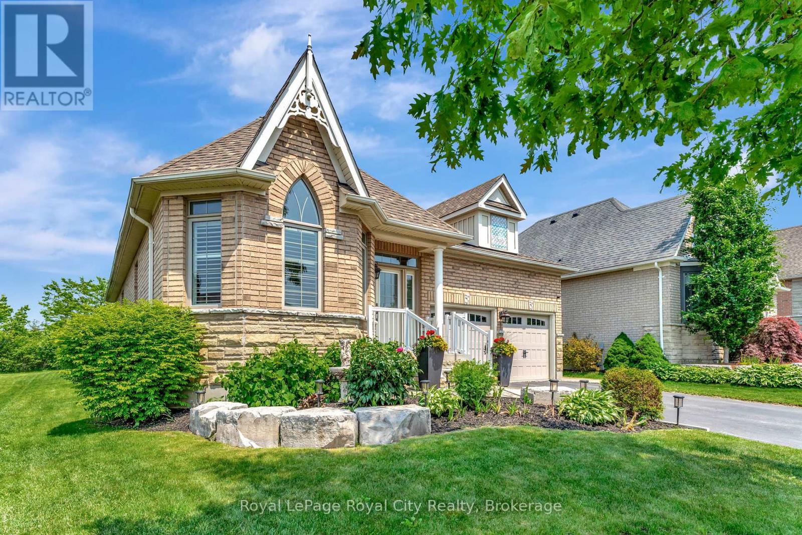 114 ABERFOYLE MILL CRESCENT, Puslinch, Ontario