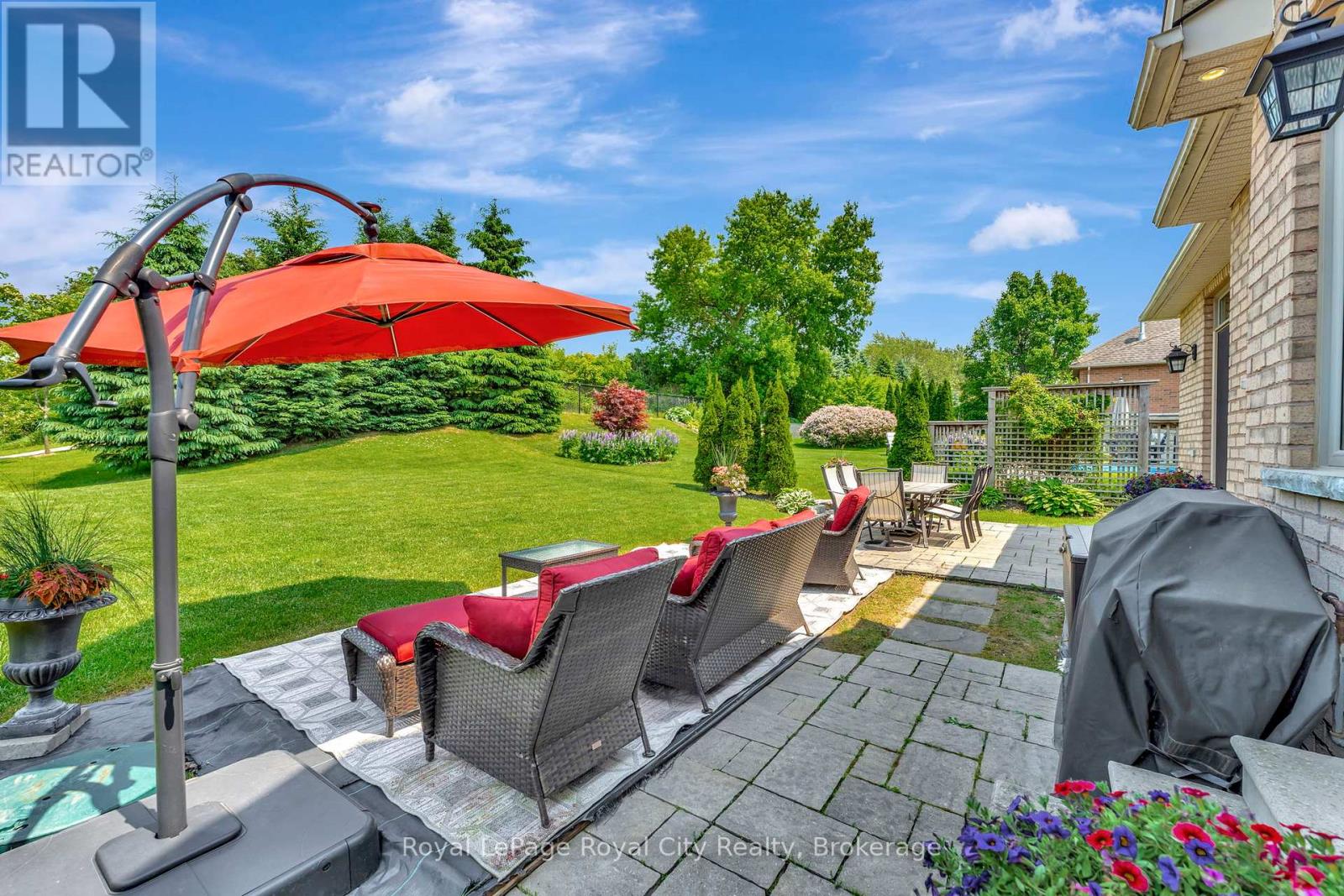 114 Aberfoyle Mill Crescent, Puslinch, Ontario  N0B 2J0 - Photo 34 - X12216357