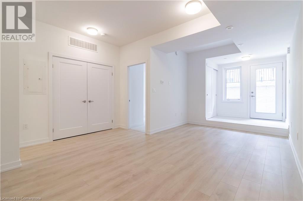 40 Palace Street Unit# M11, Kitchener, Ontario  N2E 0J3 - Photo 10 - 40738008