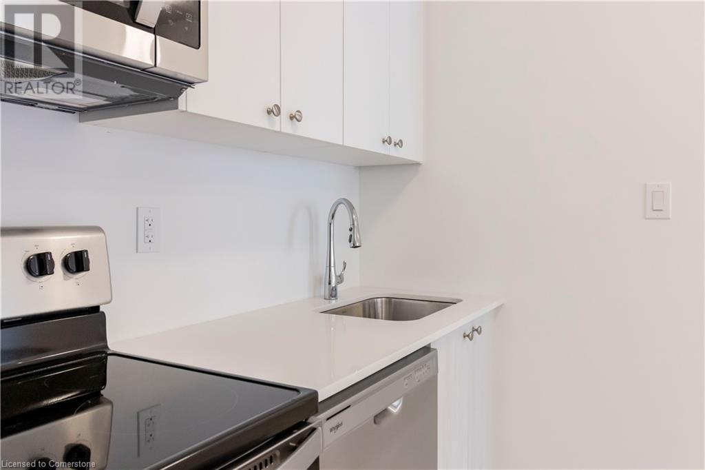40 Palace Street Unit# M11, Kitchener, Ontario  N2E 0J3 - Photo 7 - 40738008