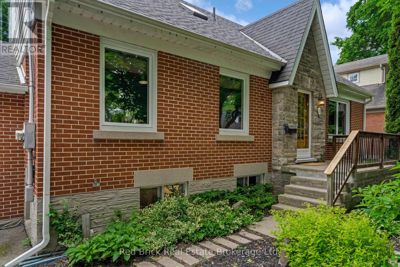 53 Omar Street, Guelph, Ontario  N1H 2V5 - Photo 3 - X12216623