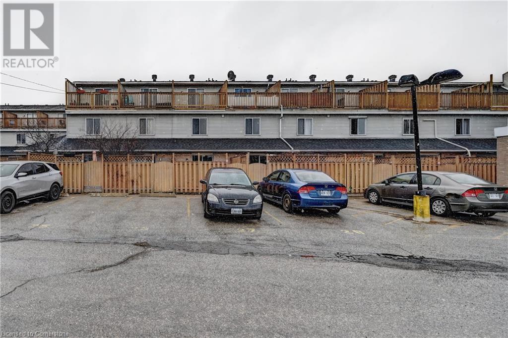 67 Valleyview Road Unit# 37, Kitchener, Ontario  N2E 3J1 - Photo 34 - 40740626