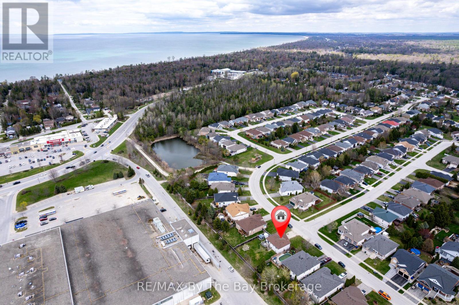 36a Meadowlark Boulevard, Wasaga Beach, Ontario  L9Z 3B2 - Photo 46 - S12216880